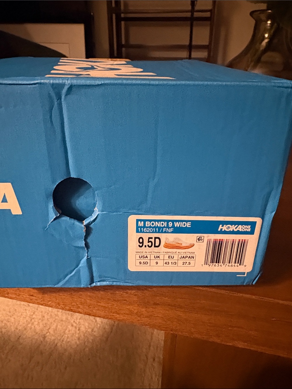 Men’s Hoka One One White and Yellow Running Shoes with Red Accent 9.5 wide NIB - Picture 4 of 4